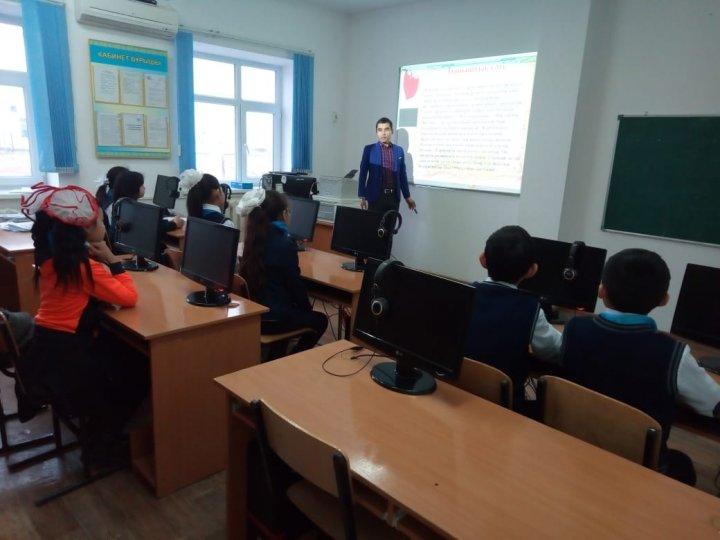 6 сыныпқа Оспанов Асет «Балаға жүрек жылуы» атты тақырыптық сағат өткізілді.