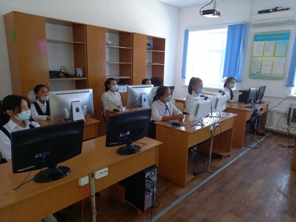 жасөспірім қыздарға рухани-адамгершілік тәрбие беру бағыты бойынша " Қыз тәибиесі- ұлт тәибиесі "тақырыбында 6-9 сыныптың қыздарына тәрбие сағаты өткізілді.